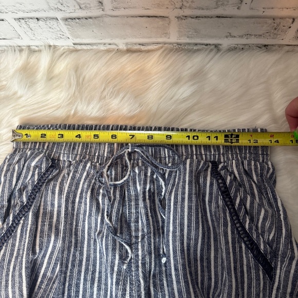 Briggs New York Blue and‎ White Wide Leg Pants - Picture 6 of 9
